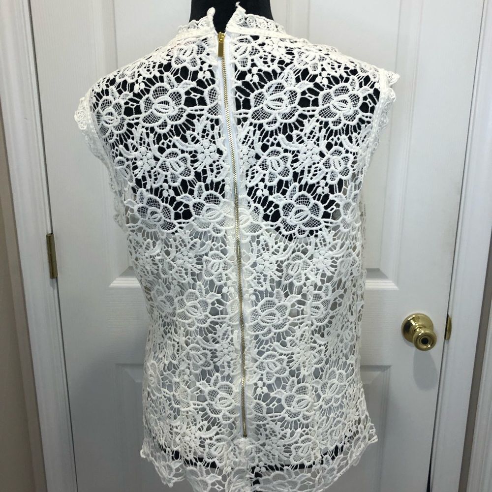 Nanette Lepore cream crocheted sleeveless top size large - Picture 15 of 16